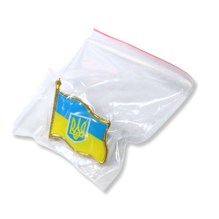 Значок Україна 2х2см