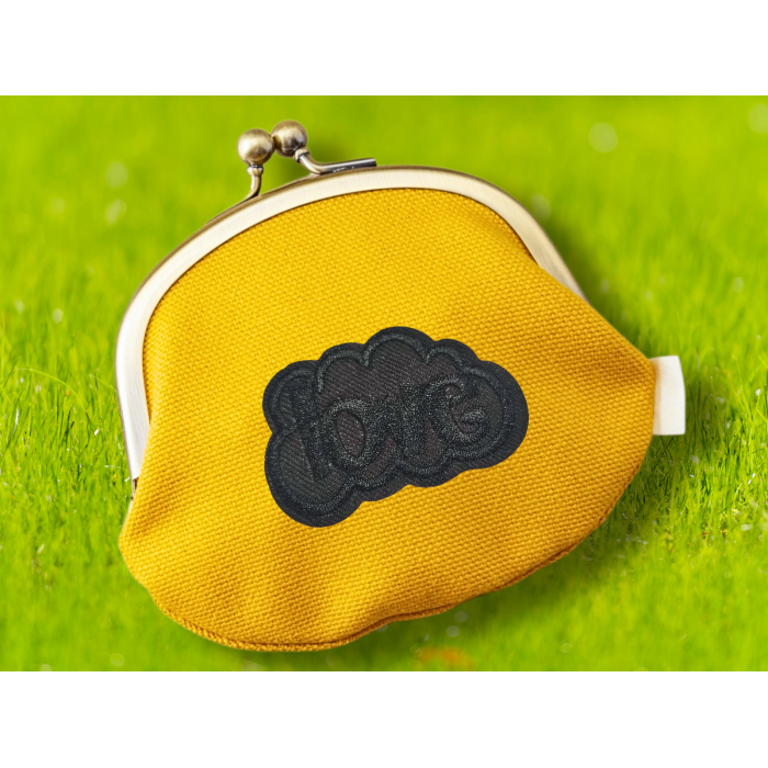 Аппликация для одежды нашивка №130 черное облако Love черный 9шт/6х4см