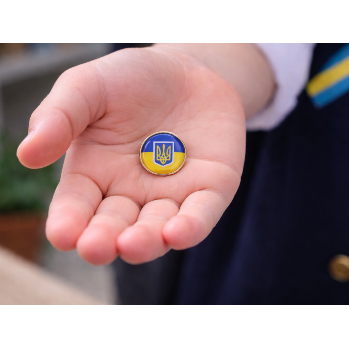 Значок Украина круг с гербом 25х25х10мм