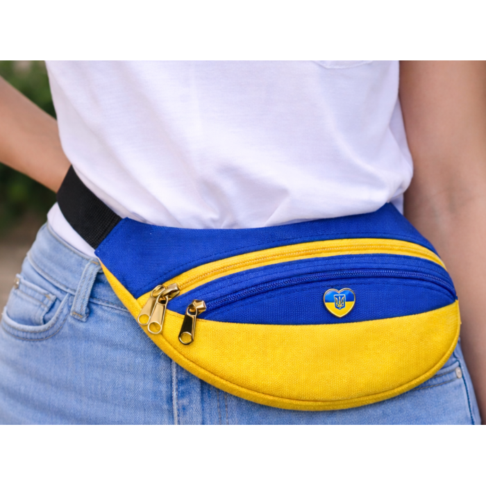 Значок флаг с гербом (сердце) 28х27х10мм