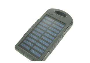 Power Bank Solar Переносной аккумулятор на солнечной батарее с прожектором (8000 mAh)