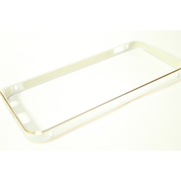Бампер металевий  із застібкою на IPhone 5/5s/SE