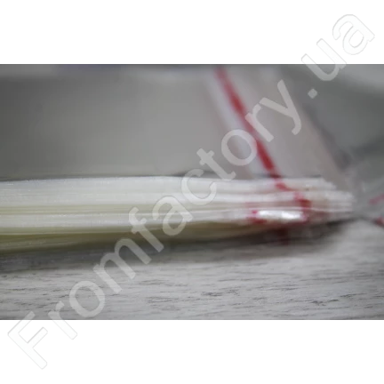 Пакети Фасувальні поліетиленові з клейкою стрічкою 17х28см без отвору/0.3мм/20шт