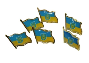 Значок UKRAINE 2х2см
